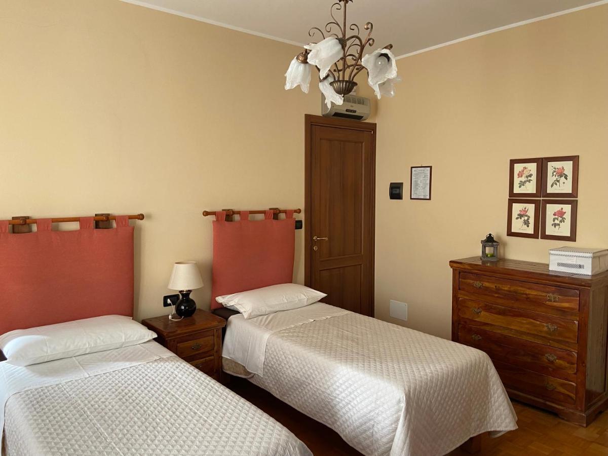 La Via Del Sole Bed and Breakfast Susa Buitenkant foto