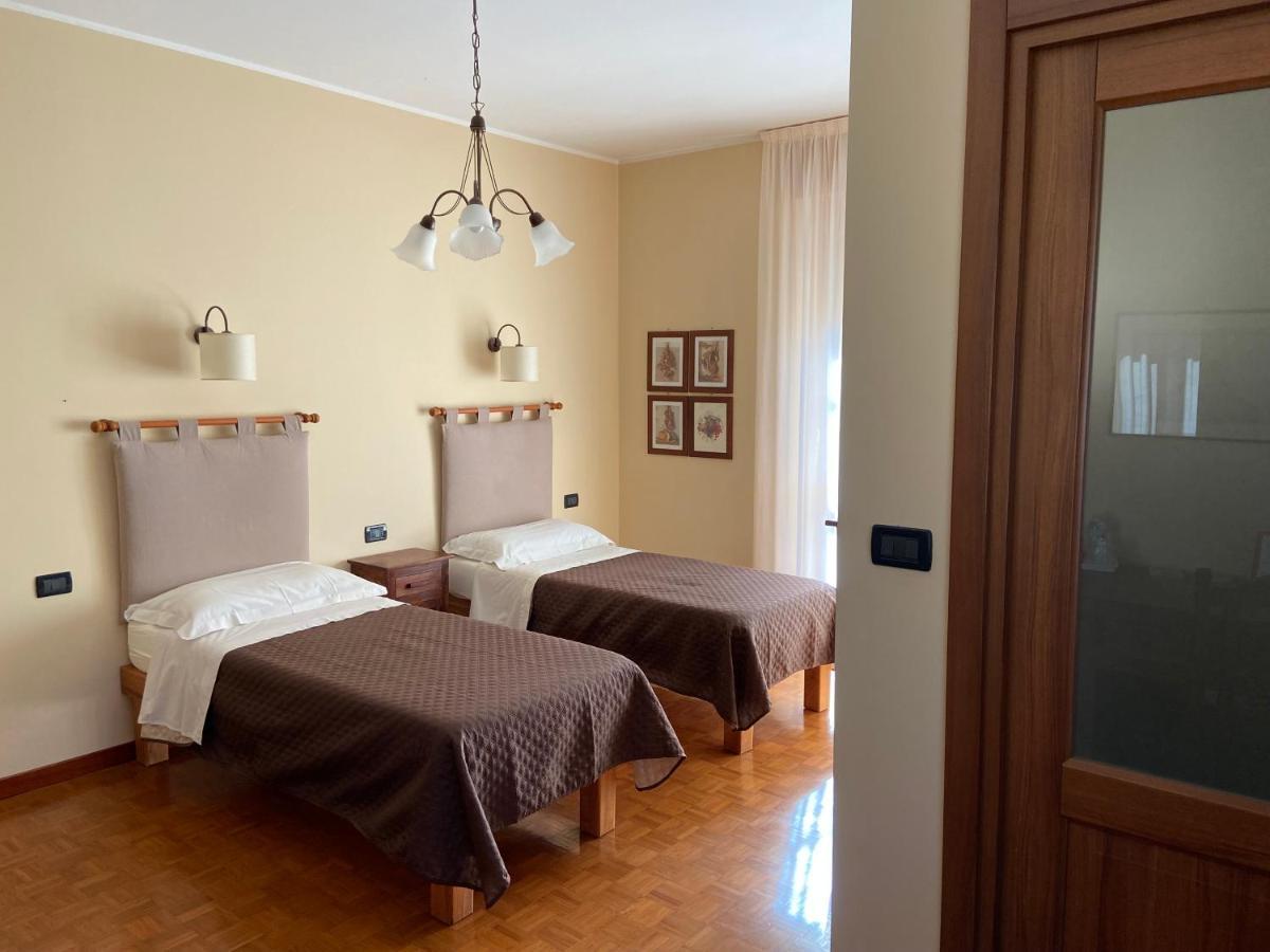 La Via Del Sole Bed and Breakfast Susa Buitenkant foto