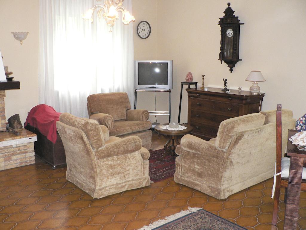 La Via Del Sole Bed and Breakfast Susa Buitenkant foto